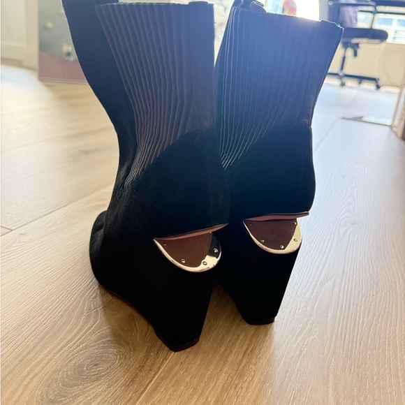 Alexander Wang Black Suede Heeled Boots - Picture 2 of 3